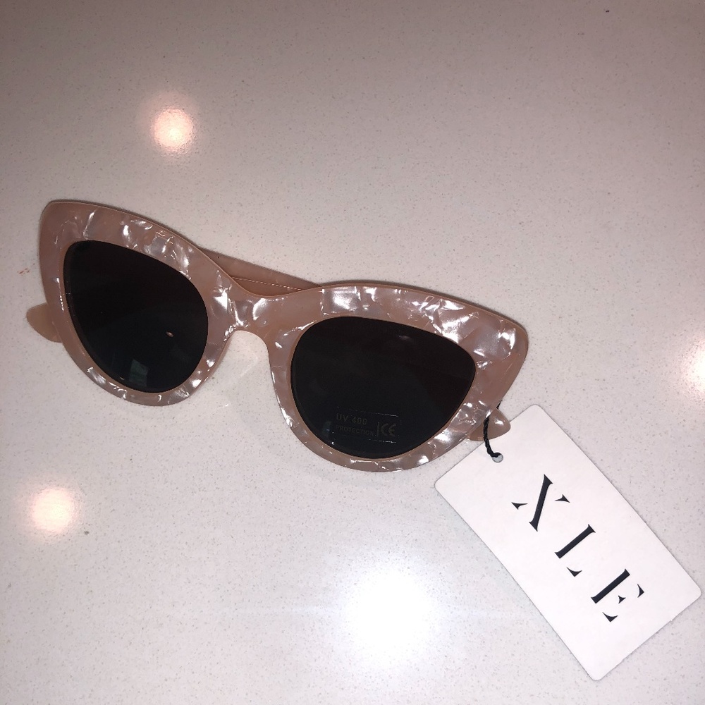 XLE | Pink Cat Eye Glasses NWT